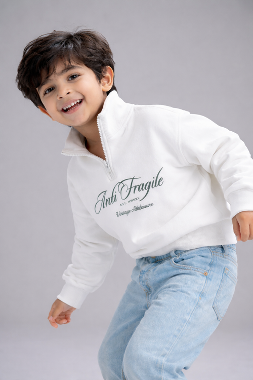 "Unseasonal White" Quarter Neck